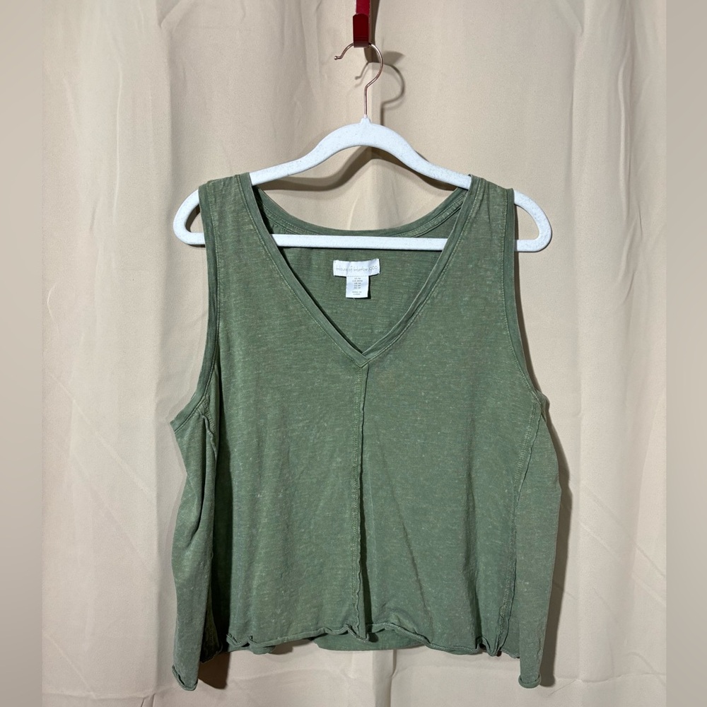 EUC House of Harlow Tank *tv series*